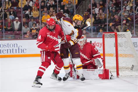 Badgers humble Gophers men’s hockey team in new coach Mike Hastings’ return to his home state